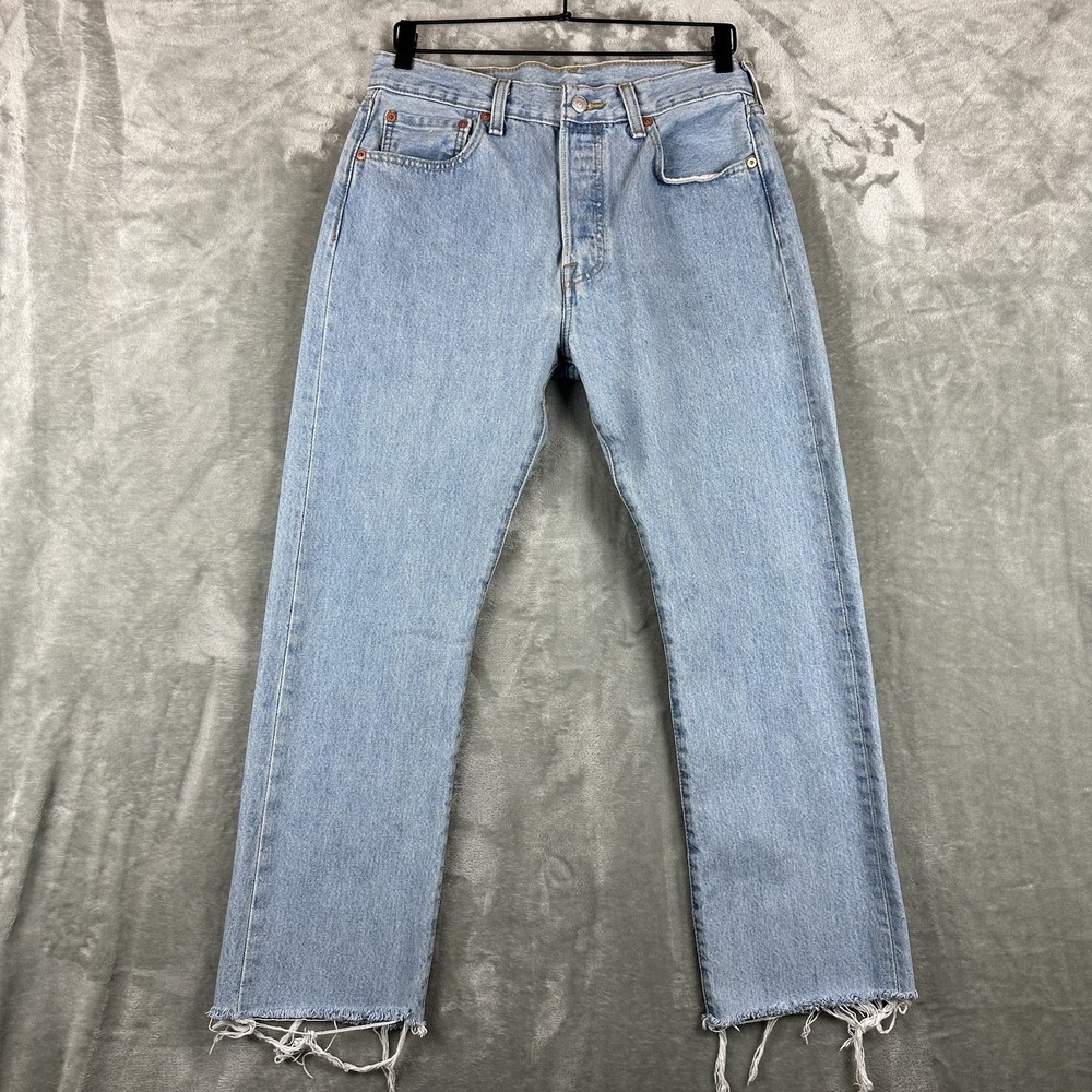 Levi's 501 Jeans Men's 33 x 30 Blue Denim Light Wash Button Fly Raw Frayed Hem